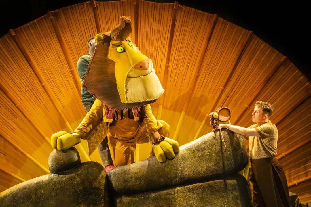 182_X4A9823_The Lion Inside_Pamela Raith Photography.jpg